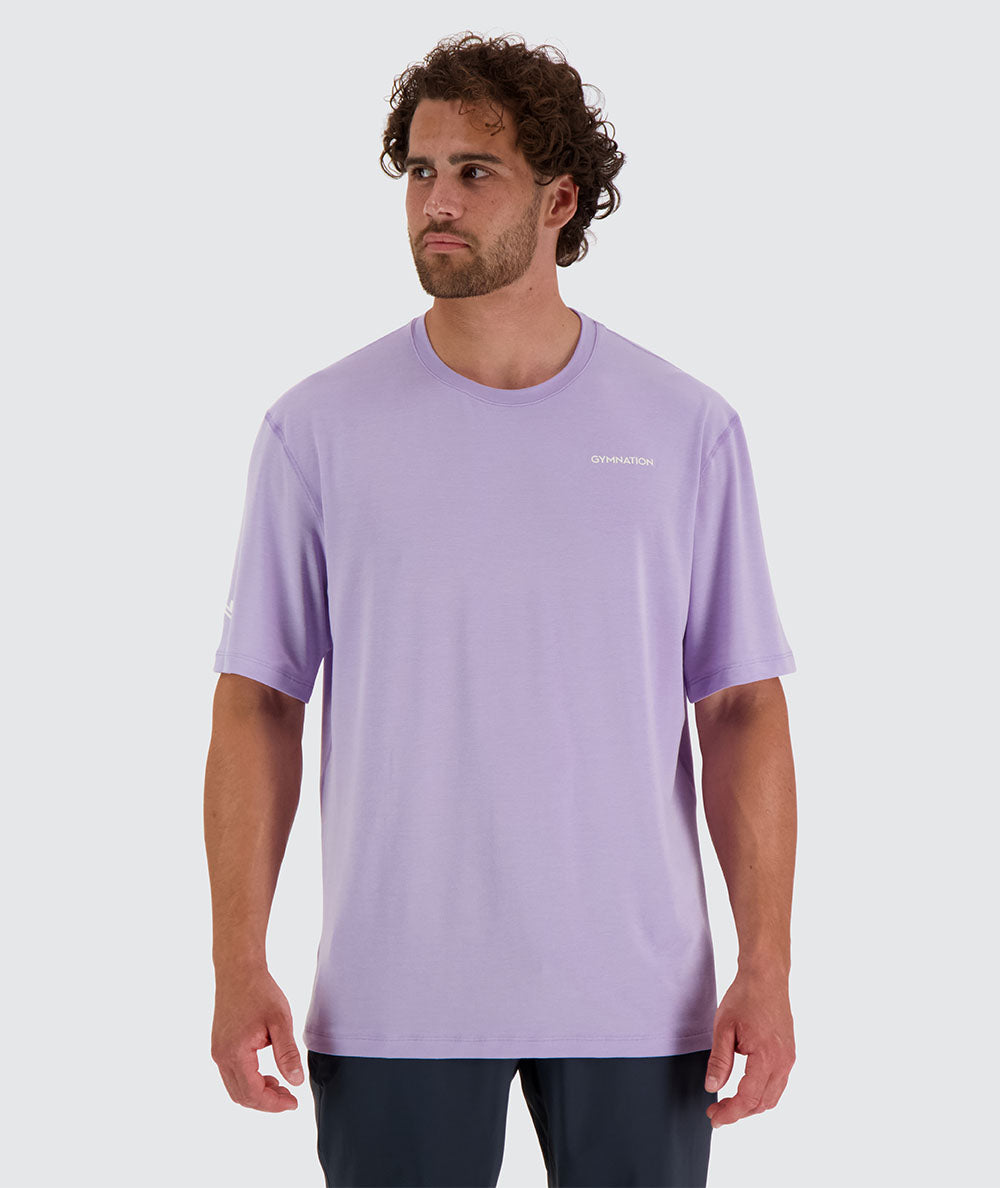 Lavender men's oversize training t-shirt, Model 179 cm / size L#color_lavender